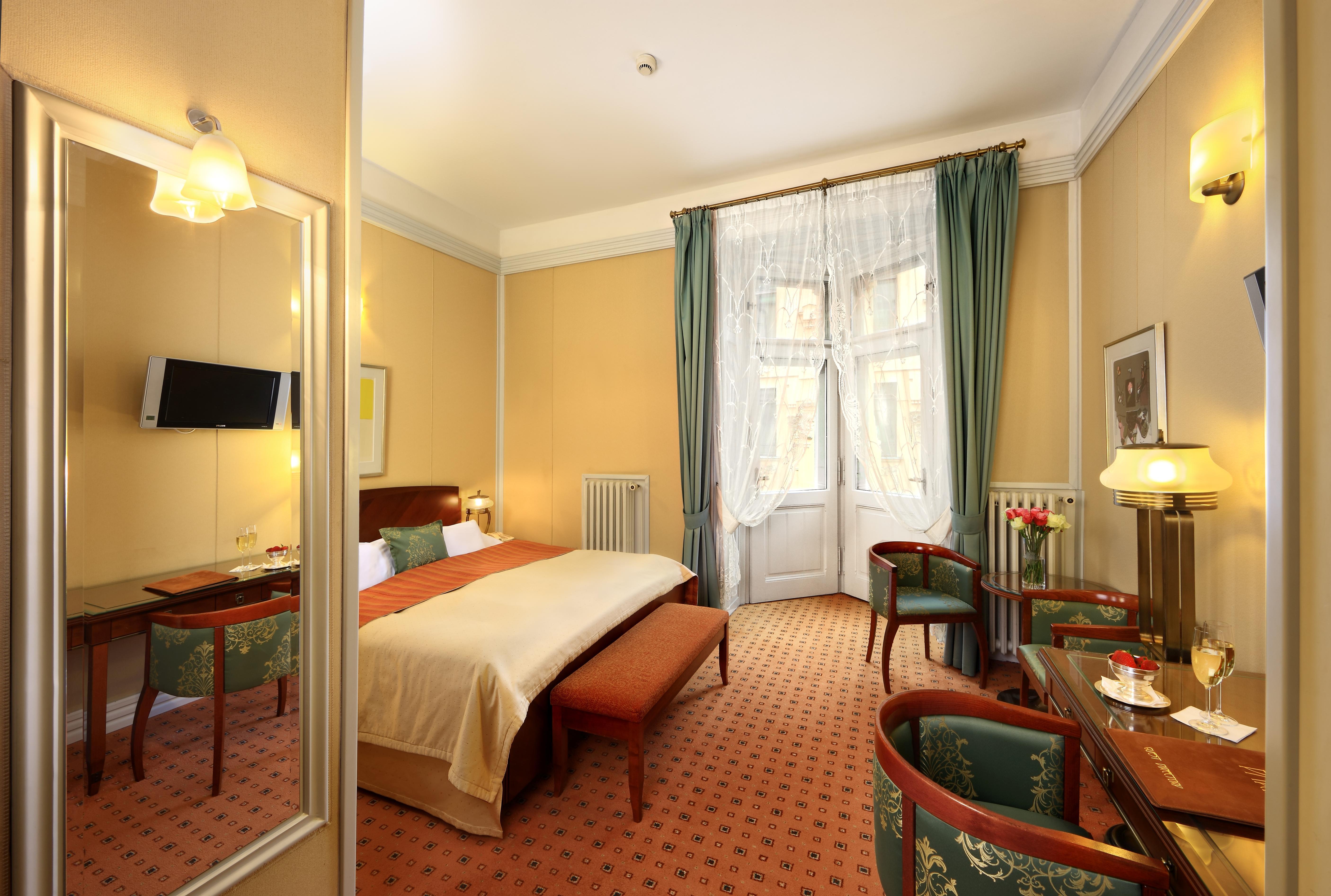 Hotel Paris Prague, Prague
